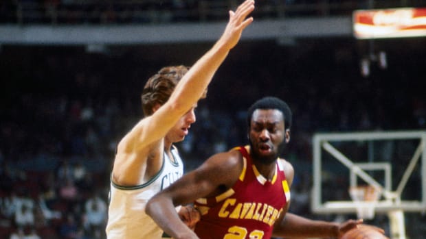 Apr 1976; Boston, MA, USA: FILE PHOTO; Cleveland Cavaliers center Jim Chones (22) in action against the Boston Celtics at the Boston Garden.